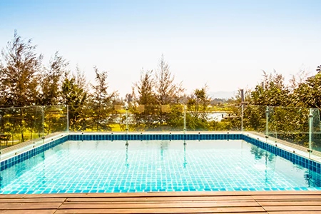 Cost of Glass Pool Fence Repair in Fleming Island, FL